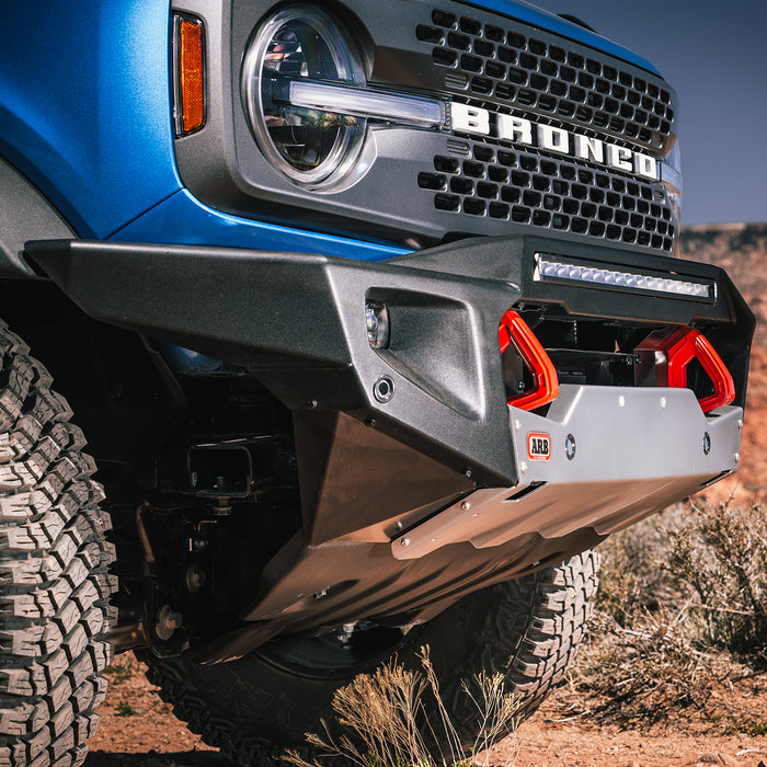 ARB 3280010 Front Bumper (Non-Winch) w/ LED Light Bar